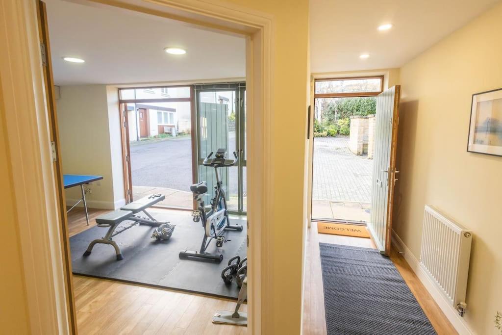 The Wellness Lodge- Gym, Table Tennis, Cinema, Parking And More! Bath Exterior photo